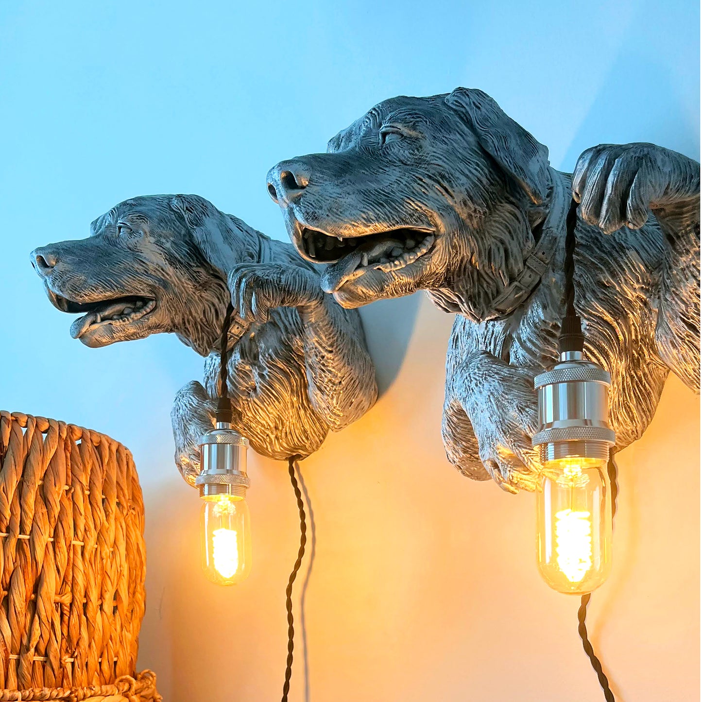 Labrador Dog Wall Light – Heartwarming Labrador Head & Bust Sconce for Pet Lovers, Cozy Homes, Dog Decor, or Unique Wall Lighting