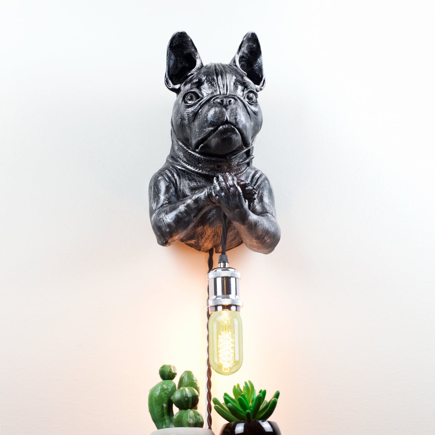Handcrafted French Bulldog Wall Light – Cute Dog Head Lamp, Pet Lover Room Decor, Unique Night Light, Animal-Themed Wall Sconce