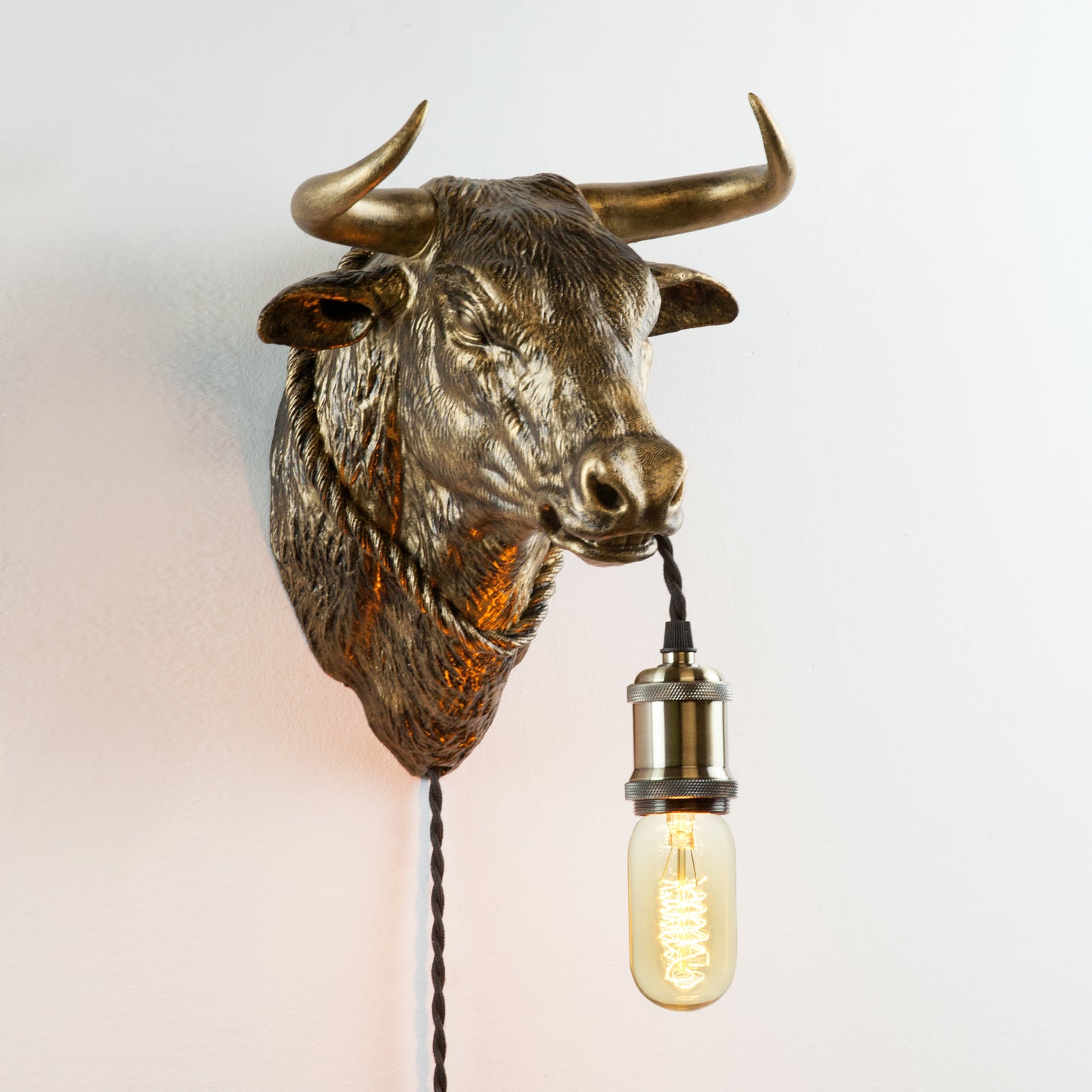 Rustic Bull Wall Sconce - Bold Head Light for Steakhouse, Bar, Powerful Decor