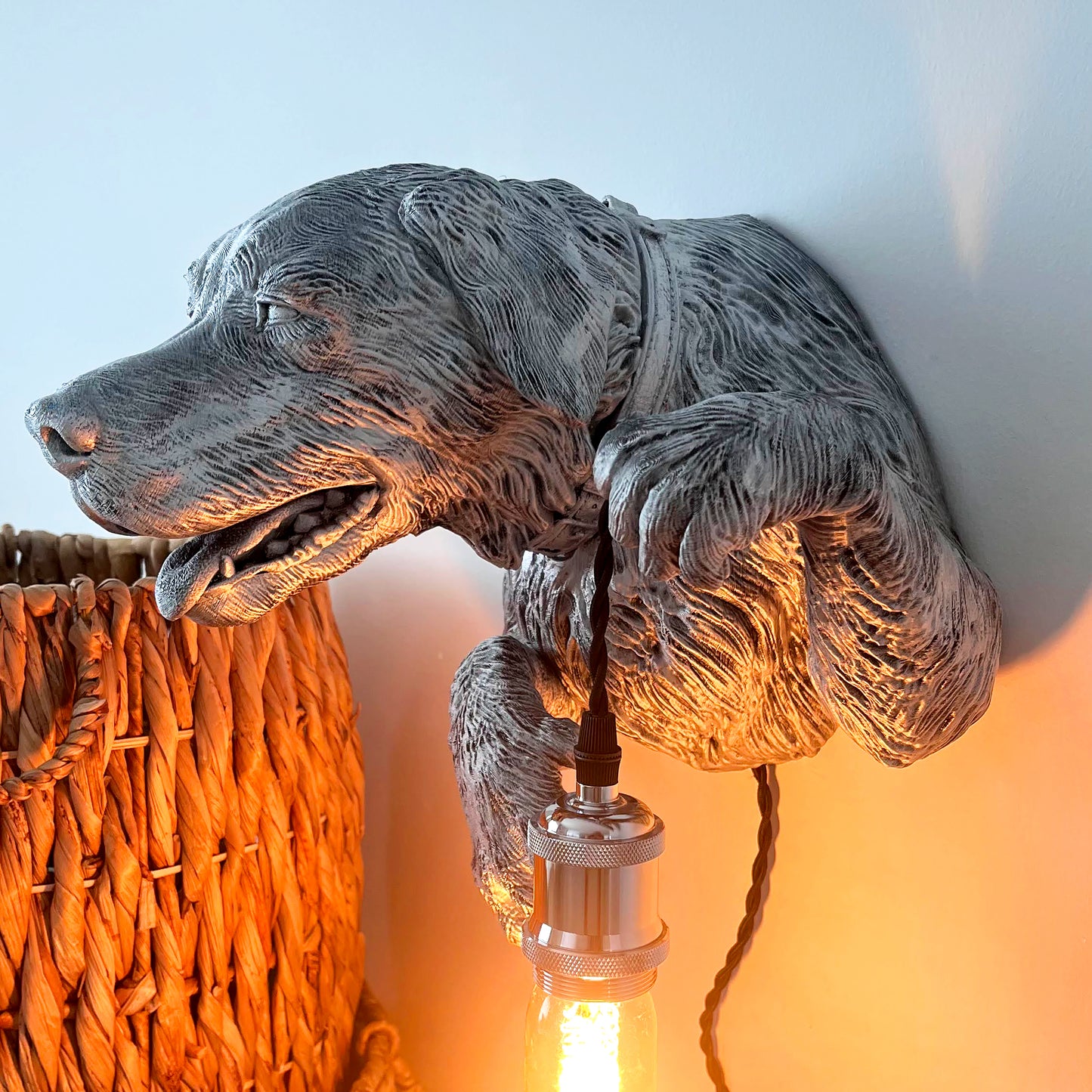 Labrador Dog Wall Light – Heartwarming Labrador Head & Bust Sconce for Pet Lovers, Cozy Homes, Dog Decor, or Unique Wall Lighting